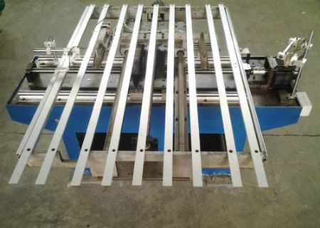 点击查看详细信息<br>标题：数控冲床自动送料机 阅读次数：3287